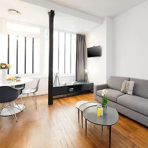  Appartement De Charme à Montmartre France