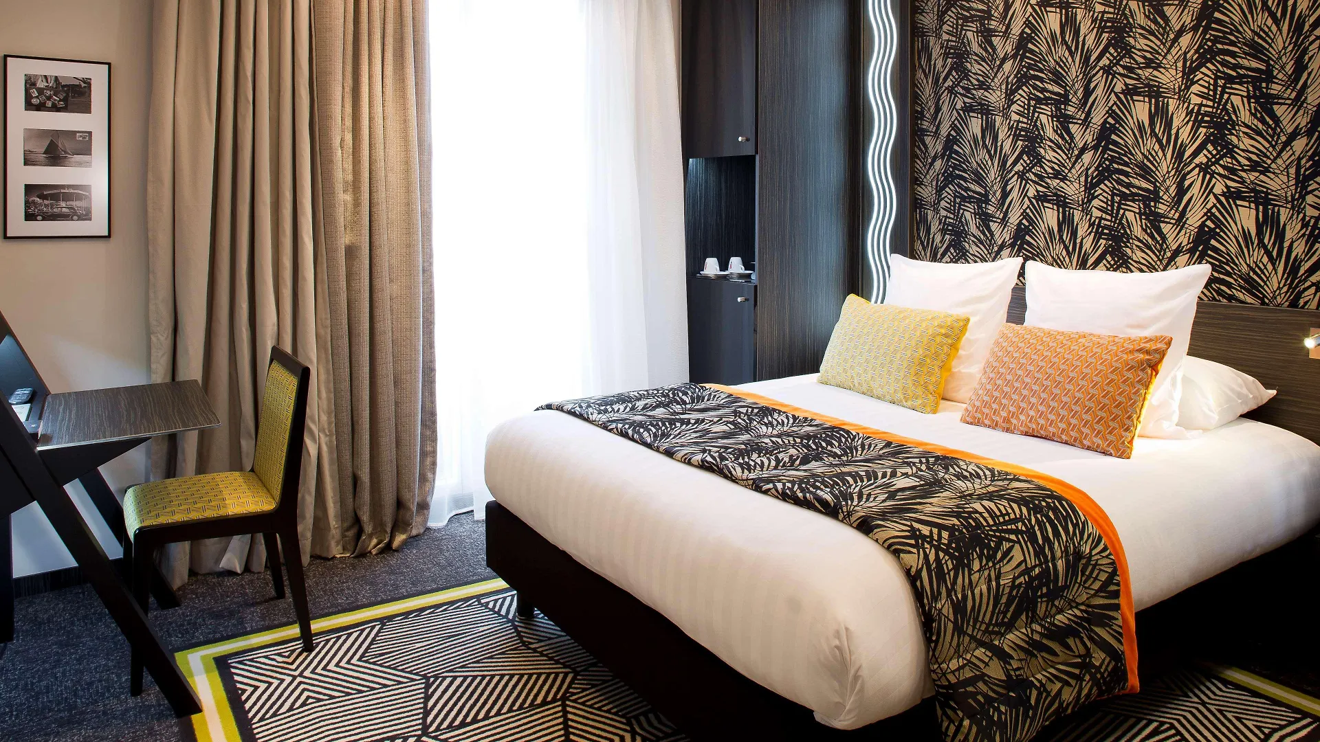 BW Premier Collection Mondial Hotel Cannes 4*,